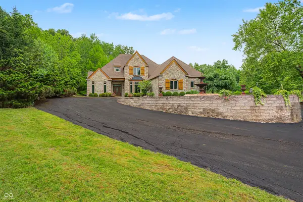12980 W Mount Healthy Road, Columbus, IN 47201