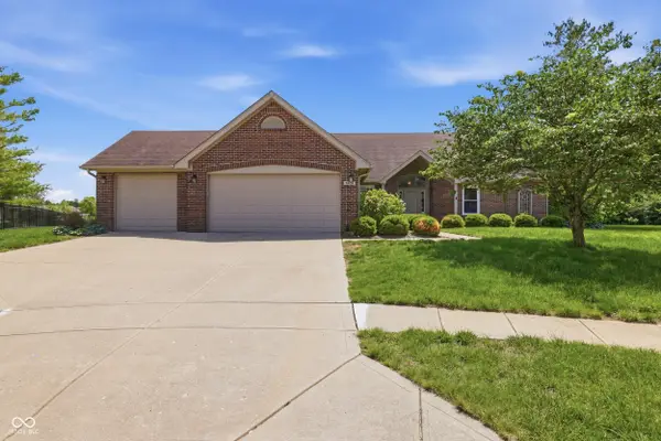 7429 Copperwood Drive, Indianapolis, IN 46217