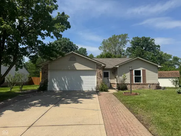 5048 Emmert Drive, Indianapolis, IN 46221