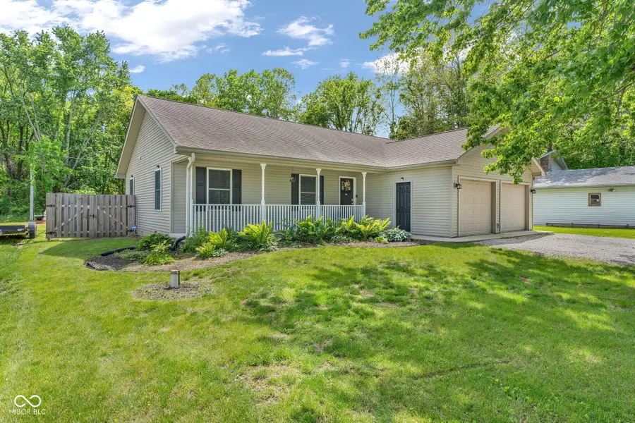 567 Mill Springs, Coatesville, IN 46121 - #2