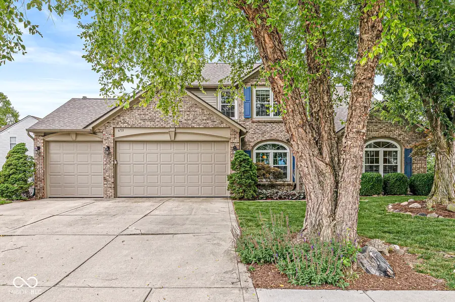 6733 Berkshire Drive, Zionsville, IN 46077 - #2