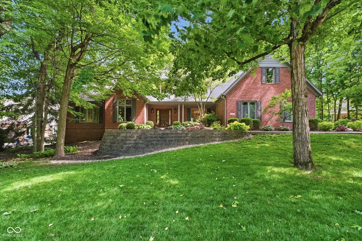 4643 Hickory Court, Zionsville, IN 46077 - #1