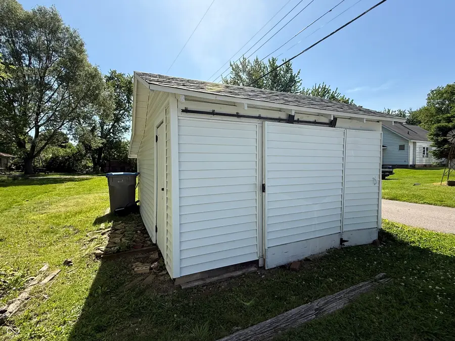 216 N Sherman Street, Warsaw, IN 46580 - #3