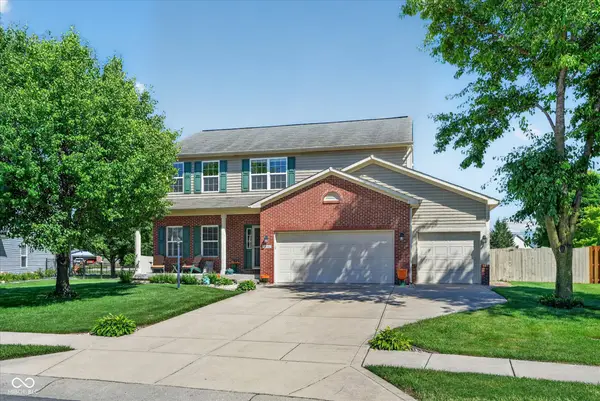 9041 N River Chase Lane, McCordsville, IN 46055