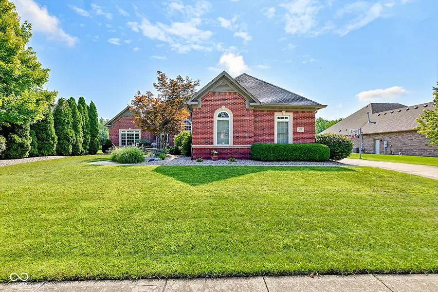 7413 Misty Woods Lane, Indianapolis, IN 46237 - #2