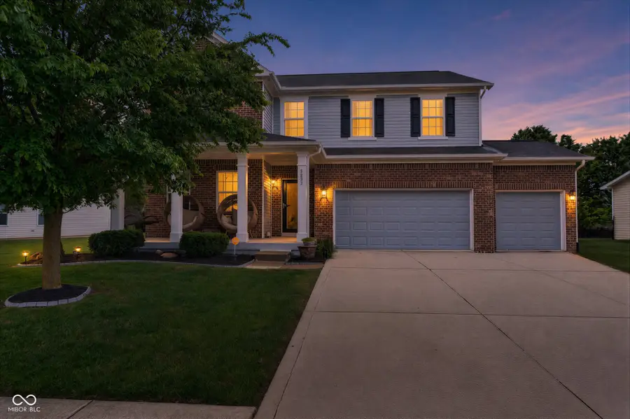 5855 W Commonview Drive, McCordsville, IN 46055 - #2