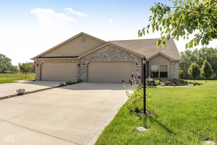 108 St Andrews Court, Hartford City, IN 47348 - #3