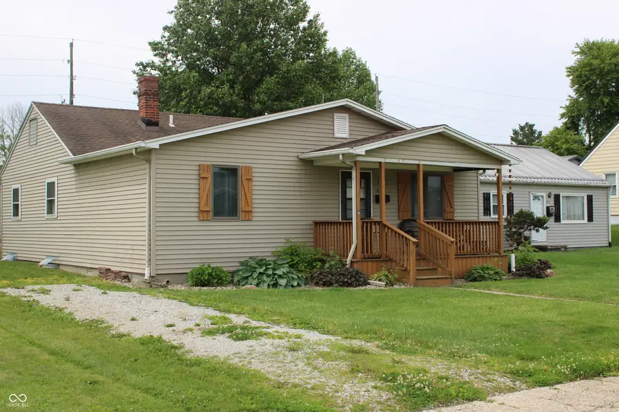 809 Cottage Avenue, Crawfordsville, IN 47933 - #3
