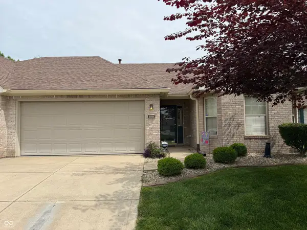 818 Jared Drive, Greenwood, IN 46143