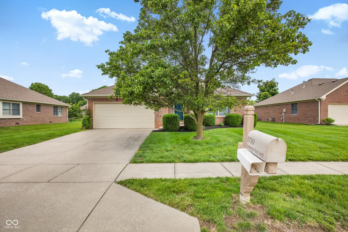 5750 Kensington Way N, Plainfield, IN 46168 - #1
