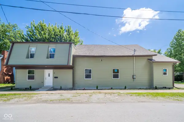 41 W Warrick Street, Knightstown, IN 46148