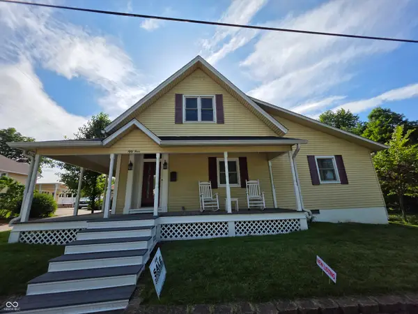 54 Church Street, Southport, IN 46227