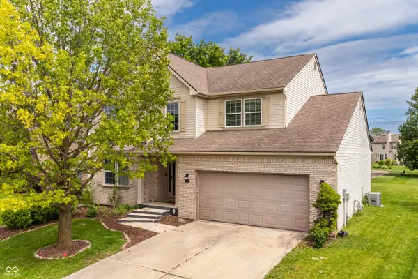 6529 Sussex Drive, Zionsville, IN 46077