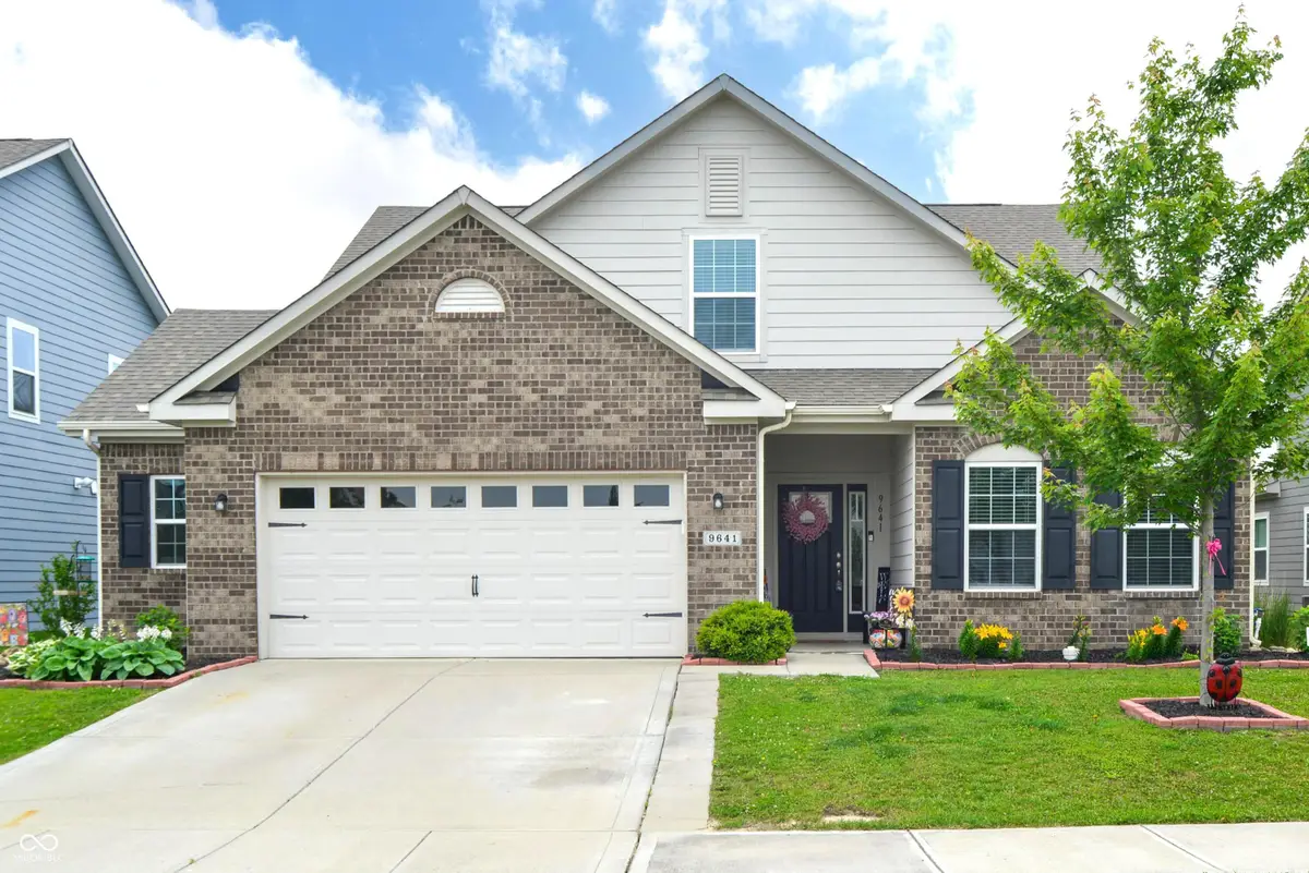 9641 Pica Drive, Fishers, IN 46040 - #1