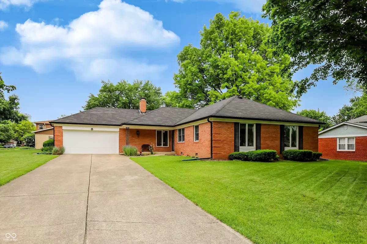 7702 Lindsay Drive, Indianapolis, IN 46214 - #1