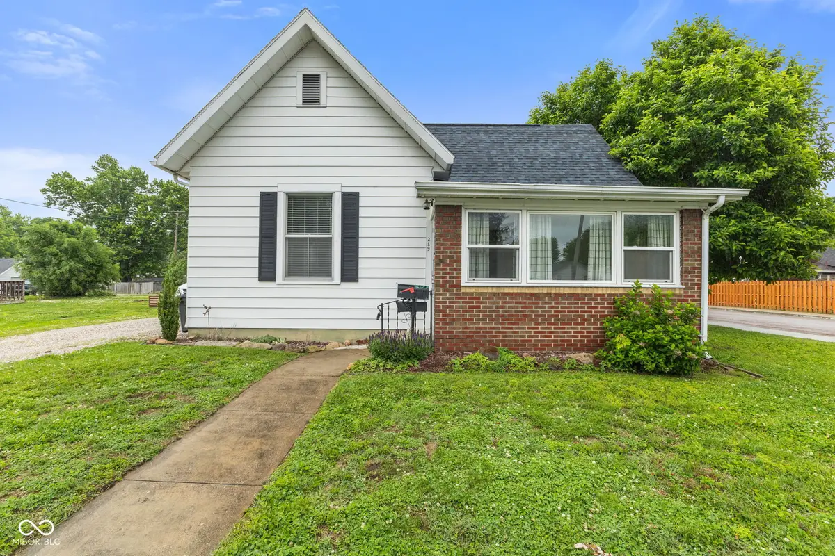 289 S Lincoln Street, Martinsville, IN 46151 - #1