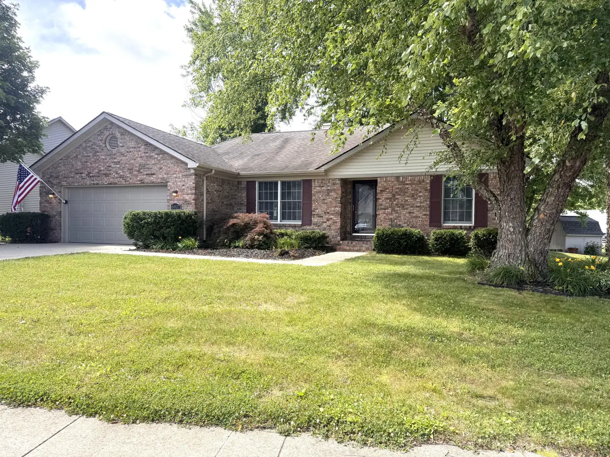 6027 Conestoga Trail, Columbus, IN 47203 - #1