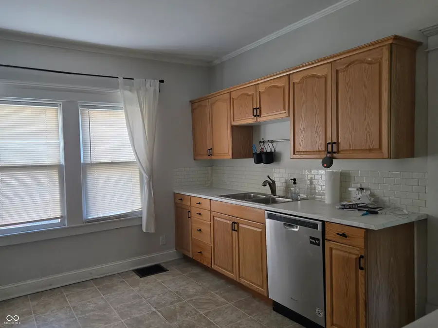 952 Albany Street, Indianapolis, IN 46203 - #3