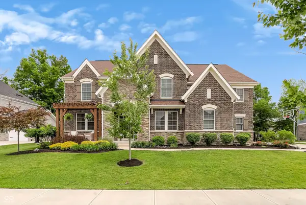 12059 Chapelwood Drive, Fishers, IN 46037