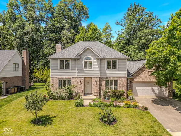 6064 Acorn Drive, Columbus, IN 47201