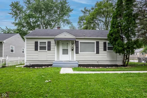2042 Kessler Boulevard North Drive, Indianapolis, IN 46220
