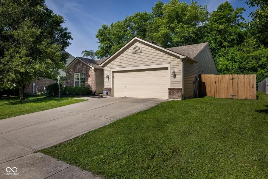 5860 Newhall Drive, Indianapolis, IN 46239 - #3