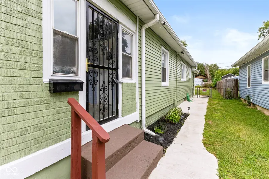 2820 E 16th Street, Indianapolis, IN 46201 - #2