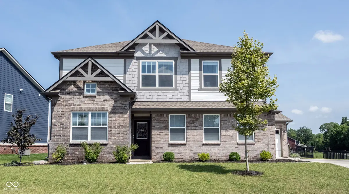 240 Waterford Lane, Westfield, IN 46074 - #1