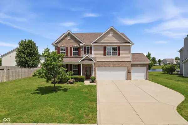 8378 Denver Drive, Avon, IN 46123