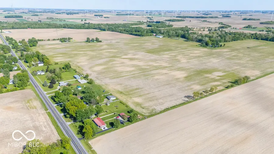 650 N 400 East, Windfall, IN 46076 - #3