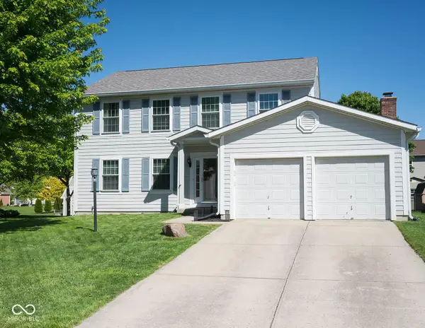 8898 Torrance Place, Fishers, IN 46038
