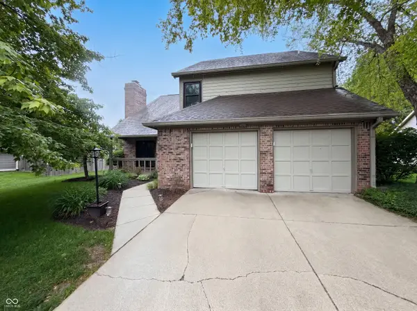 8302 La Habra Lane, Indianapolis, IN 46236