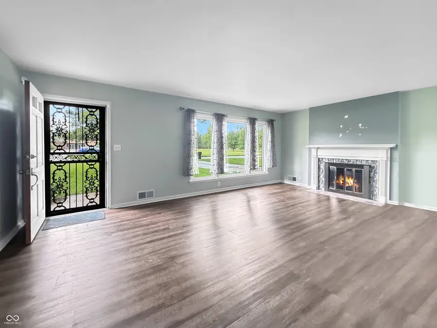 3320 Oakwood Drive, Anderson, IN 46011 - #3