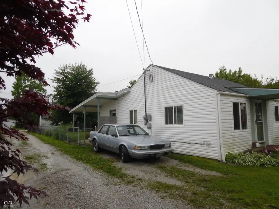 945 E Washington Street, Greensburg, IN 47240 - #3