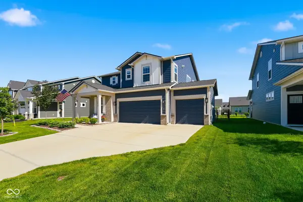 5350 Oak Knoll Drive, Whitestown, IN 46075