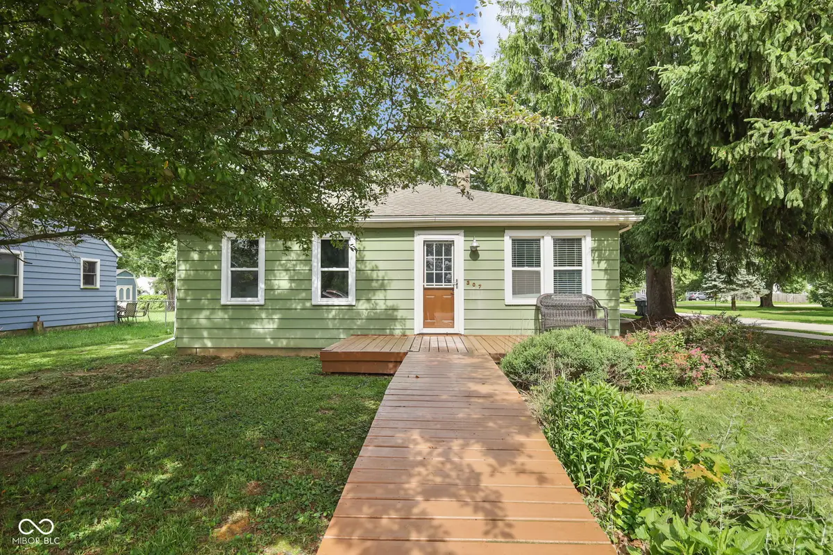 307 Federal Drive, Chesterfield, IN 46017 - #1
