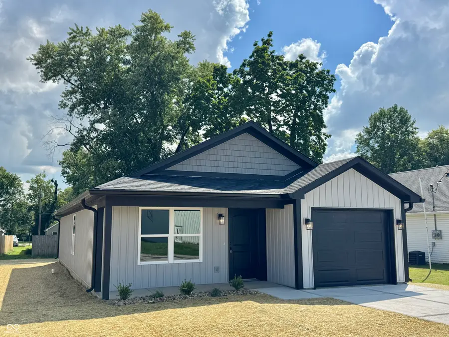 1024 Avenue B Street, Greencastle, IN 46135 - #2