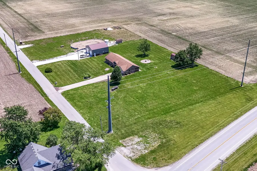 8989 W 1400 N, Elwood, IN 46036 - #2