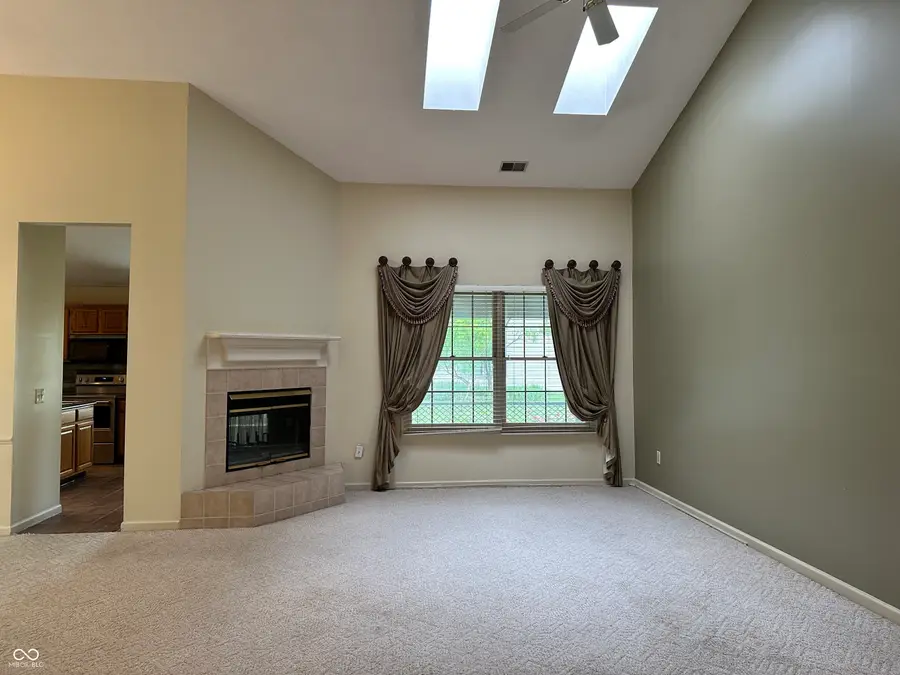 17934 Village Way N, Noblesville, IN 46062 - #2