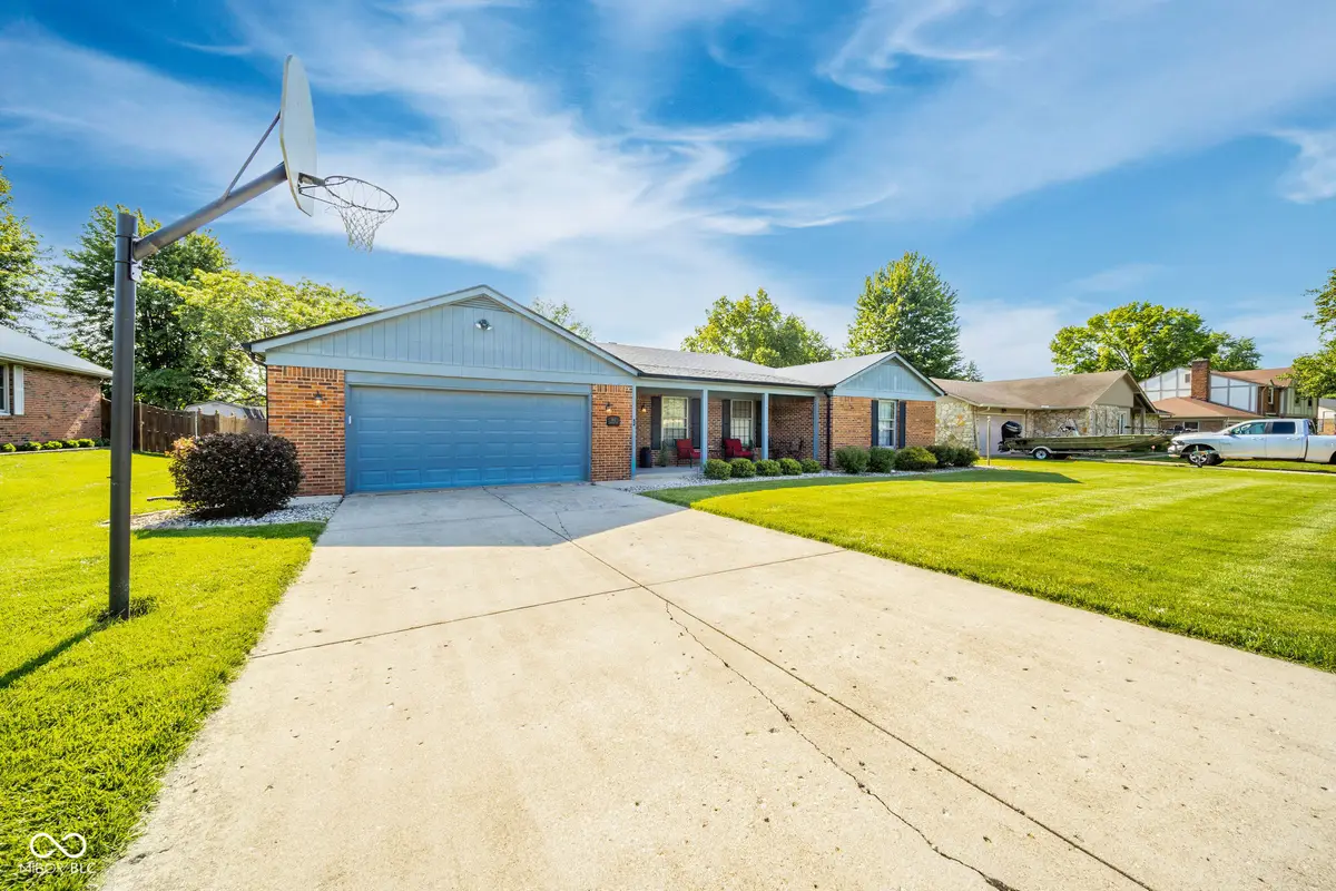 812 Eastgate Drive, Anderson, IN 46012 - #1