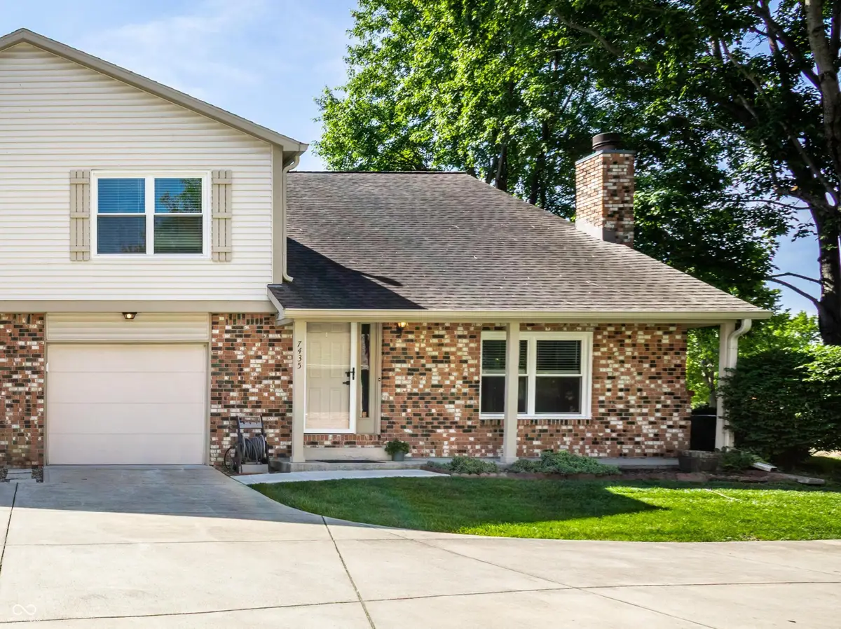 7435 Prairie Lake Drive, Indianapolis, IN 46256 - #1