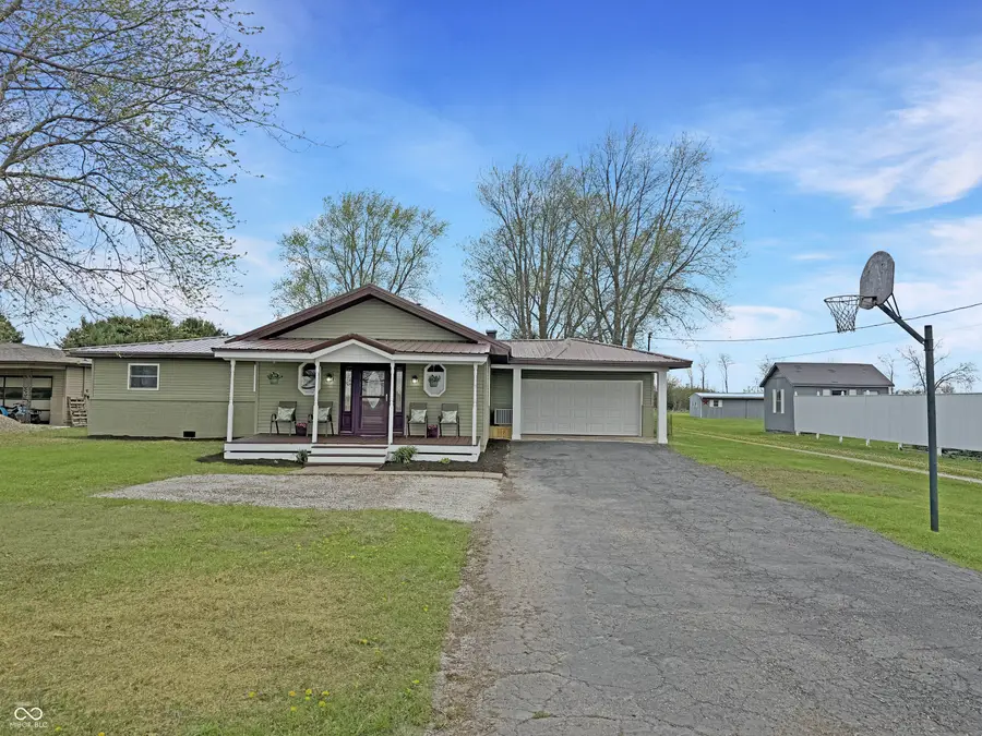 602 E Pike Street, Kirklin, IN 46050 - #2