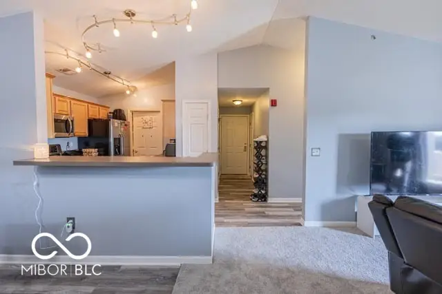 6239 Amber Creek Lane #312, Indianapolis, IN 46237 - #2
