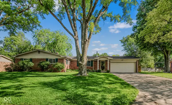 1010 Driftwood Avenue, Columbus, IN 47203