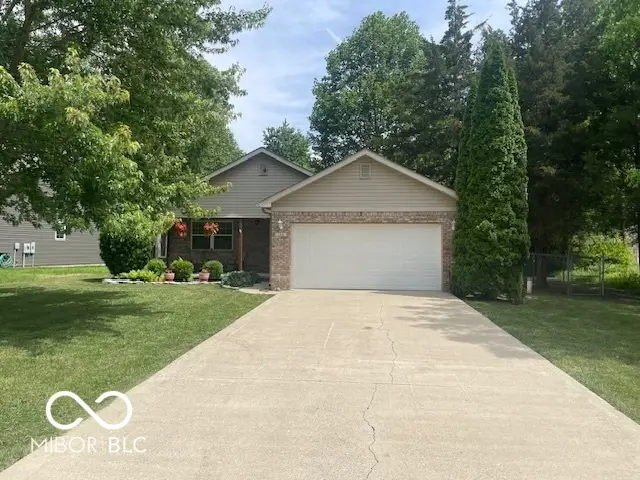 188 Jefferson Valley, Coatesville, IN 46121 - #1