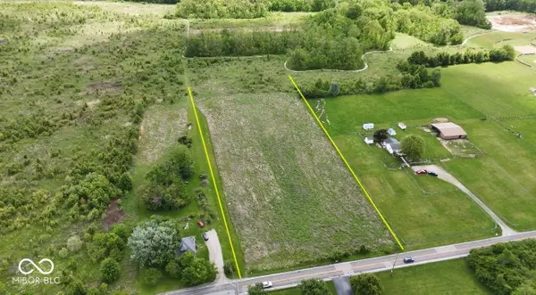 7145 Mann Road, Indianapolis, IN 46221