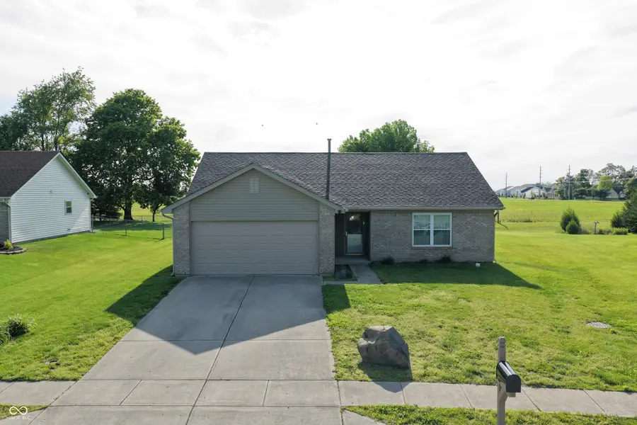 1096 Bumblebee Way, Greenfield, IN 46140 - #2
