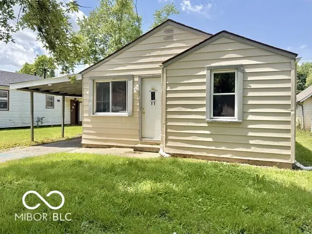 2109 S Delawanda Avenue, Muncie, IN 47302 - #2
