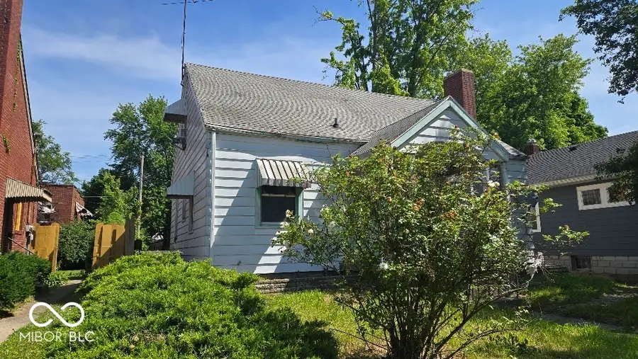 1626 W 8th Street, Anderson, IN 46016 - #3