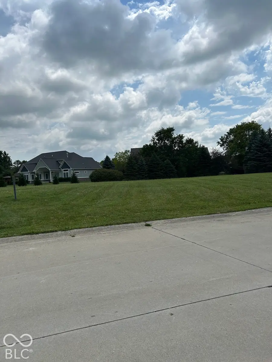 1111 Raintree Drive, Greenfield, IN 46140 - #2